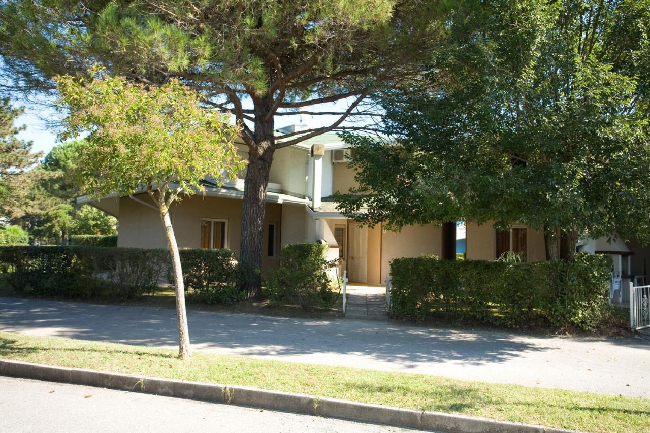 Olimpia Villa Bibione Eksteriør billede